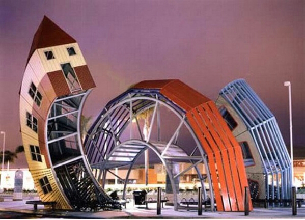 unusual architecture Image by goldie